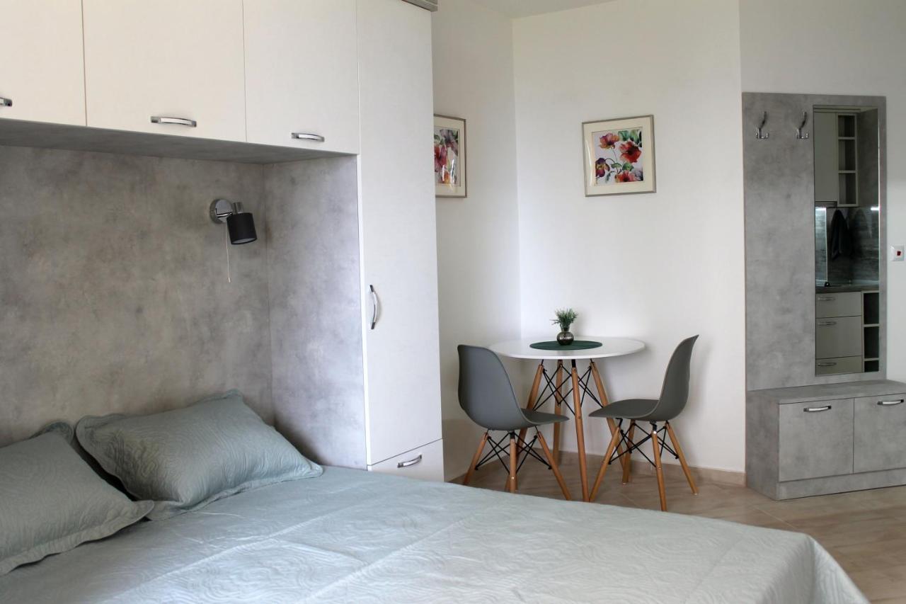 Horizon Katrina Apartments - Sea Line & Beach Access Свети Влас Екстериор снимка