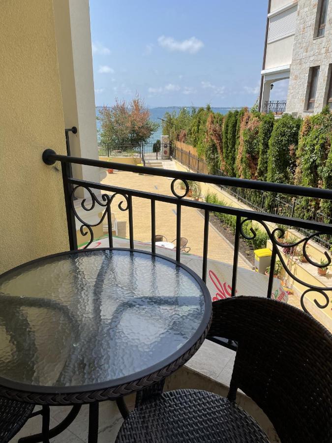 Horizon Katrina Apartments - Sea Line & Beach Access Свети Влас Екстериор снимка