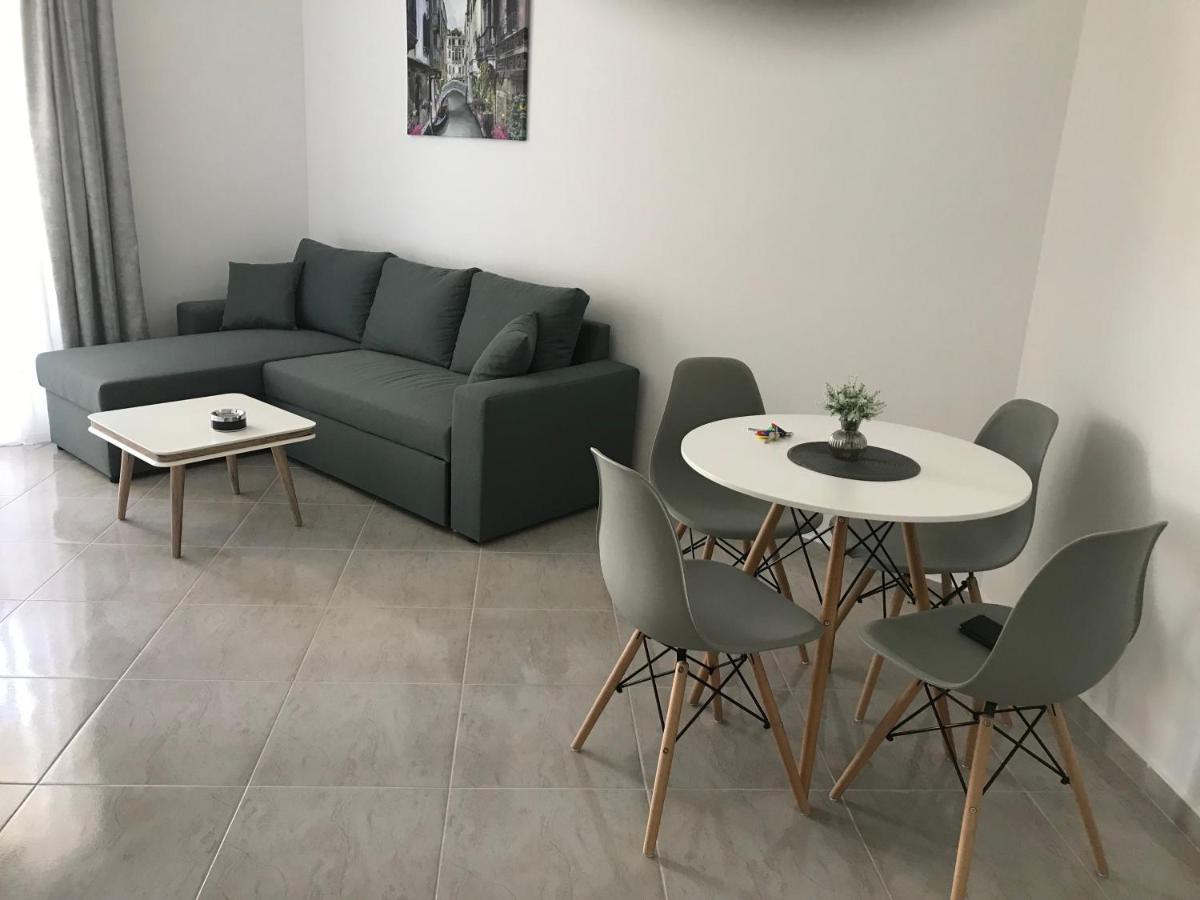 Horizon Katrina Apartments - Sea Line & Beach Access Свети Влас Екстериор снимка