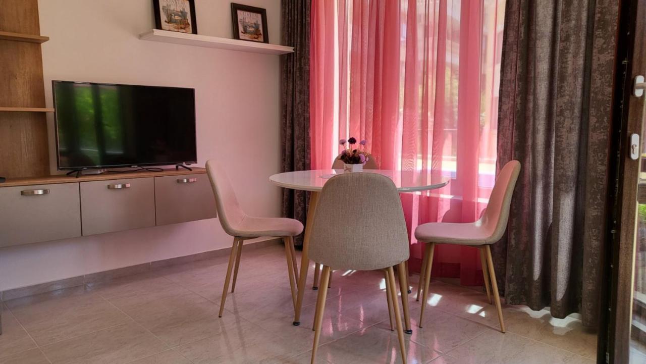Horizon Katrina Apartments - Sea Line & Beach Access Свети Влас Екстериор снимка
