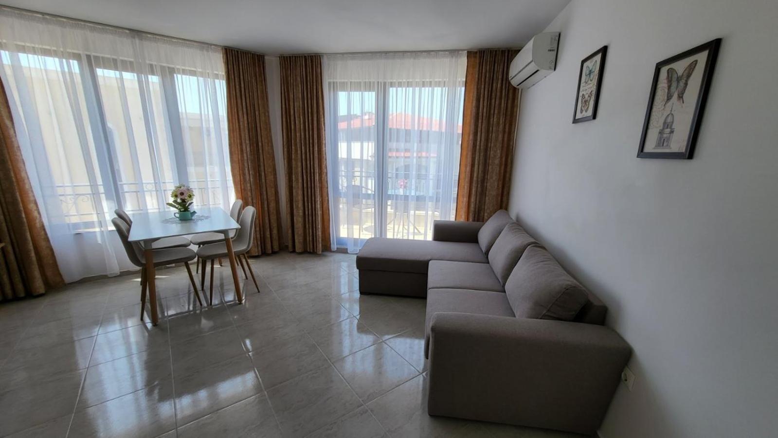 Horizon Katrina Apartments - Sea Line & Beach Access Свети Влас Екстериор снимка